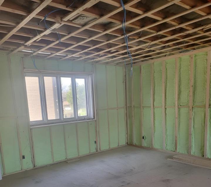 Isolation de grenier et de sous-sol Le Grand Montréal